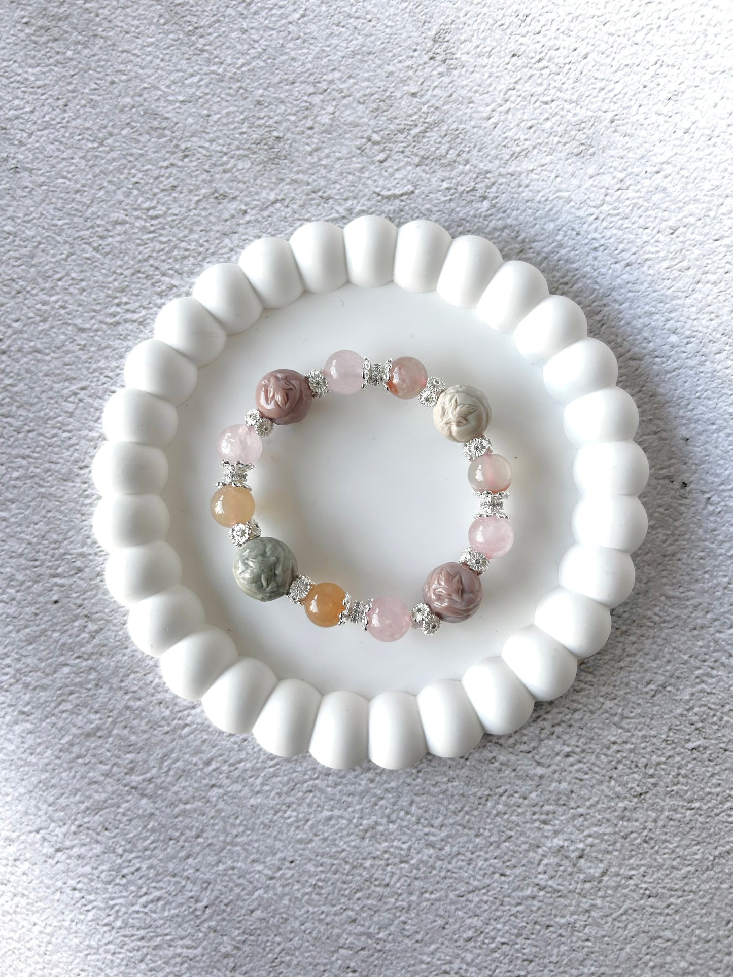 Nine Tail Fox Alashan Agate Charms with Flower Agate and Rose Quartz Customised Crystal Bracelet