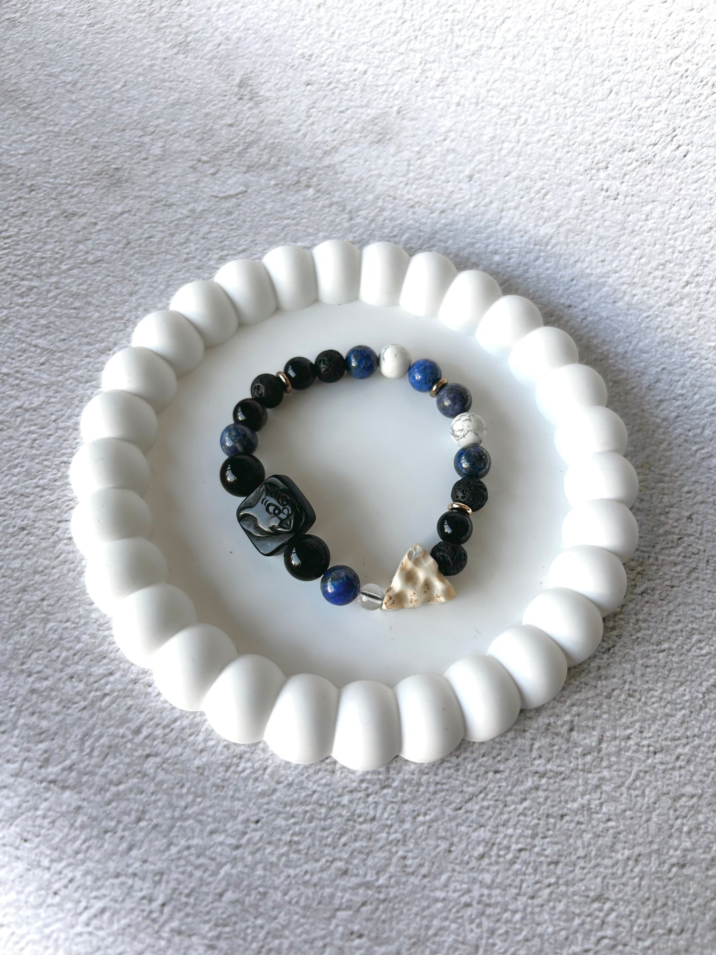 Alashan Agate Jerry Charm and Charm with Lapis Lazuli, Obsidian, Lava Stone and Howlite Customised Crystal Bracelet